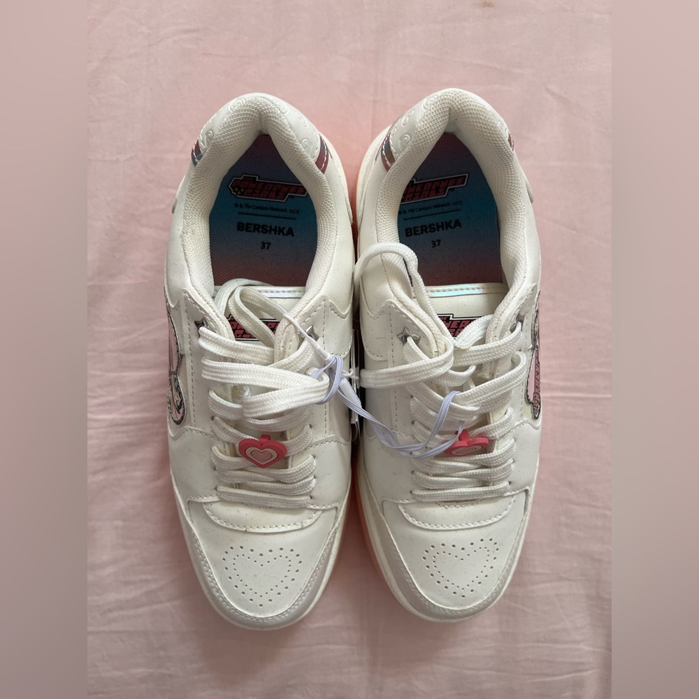 Bershka x Powerpuff Girls White and Pink Platform Sneakers - Picture 3 of 6